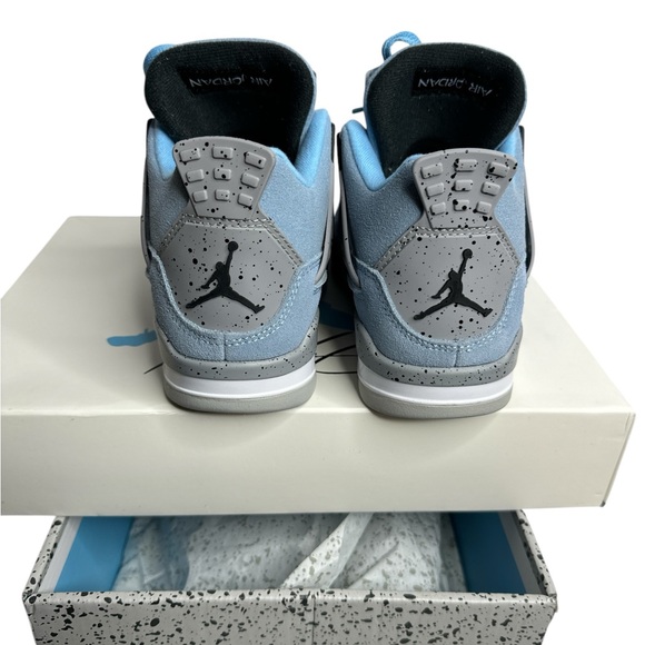 Air Jordan 4 Retro SP North Carolina Blue Air Jordan Flight Kids Sz 4.5 US NWT - Picture 5 of 13